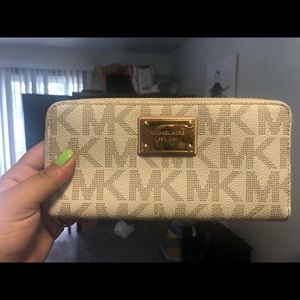 Mk wallet
